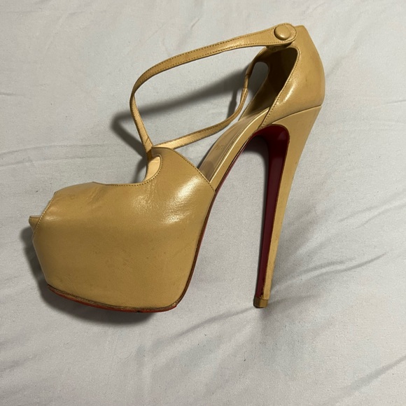 AUTHENTIC LOUBOUTIN - Picture 2 of 3